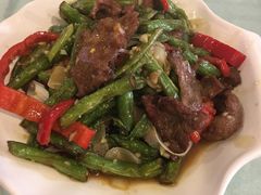 -维吾尔餐厅(宜山路店)