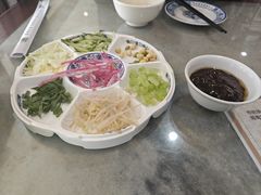 -老北京炸酱面大王.铜锅涮肉(朝阳门店)