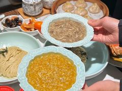 -裕兴记•蟹黄面馆(人民广场店)