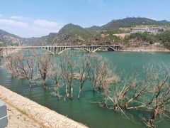 -黑龙潭风景区
