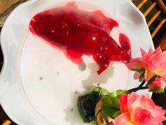 -老牌坊云南鱼豆花火锅(爱建店)