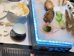 -红鼎豆捞·非遗鲍皇汤火锅(宝丰路店)