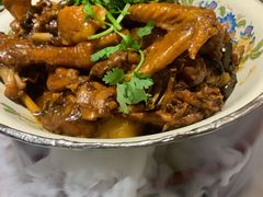 大公鸡榛蘑土豆-那家老院子东北菜·饺子·小鸡炖蘑菇(艳华街店)