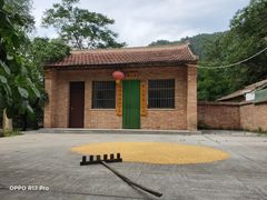 -抱龙峪