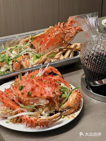 家宴,从开始打点时的期待,到进行时的热闹,至始至终洋