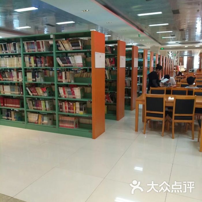 沧州图书馆七个分馆图片