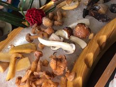 -滇釜火锅·能喝汤的火锅(车公庄店)