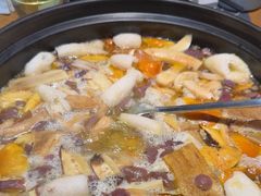 -一朵菌·野生菌探索家火锅(南亚店)
