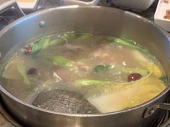-一席地·本地鸡窝·杭帮鸡火锅(萧山银隆百货店)
