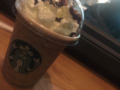 -星巴克臻选(成都环球乐天店)