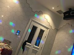 -范特西FANTASY量贩式KTV(民主广场店)