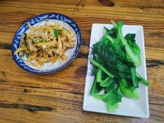 -蜗牛小馆醉乡民谣云南菜(惠新西里店)