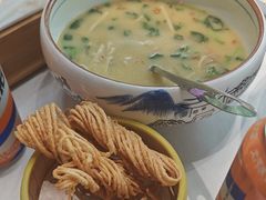 -鹊华居·地道鲁菜·海鲜·融合味(大明湖店)