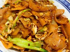 炒景德碱水粑-欧记大排档·景德菜(上海首店)