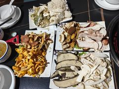 -野菌皇海景野生菌火锅(滨海大道店)