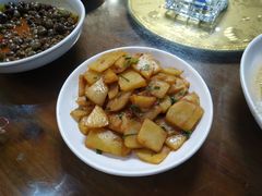 -芦茨金富饭庄·25年老字号·专做稻草鸡