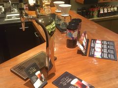 -星巴克臻选(北京银泰店)