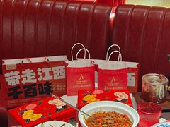 -千百味红餐厅·江西菜(绿地双子塔店)
