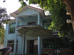 -蓝房子轰趴俱乐部(天鹅湖假日山庄别墅店)