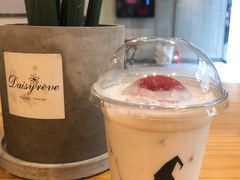 白富美莓-WIZARD COFFEE咖啡巫师
