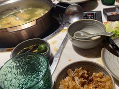 -喃喃椰·糟粕醋·椰子鸡火锅(七堡花园店)