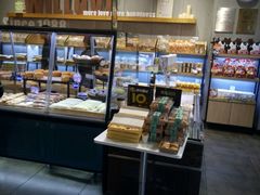 -万利隆(车站店)