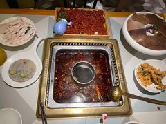-雾都渣渣火锅(南城智汇城店)
