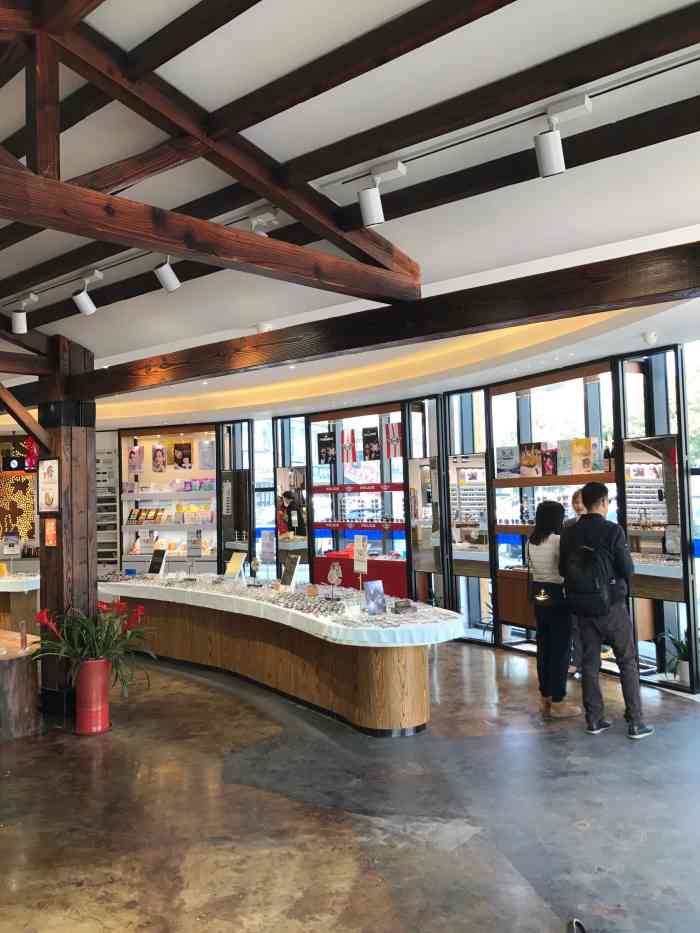 南吴眼镜店-"不愧是丹阳眼镜城 大片大片的眼镜 批发市.