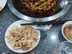 -华晟山城火锅(开发区港西东阁里店)