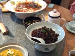 -沅江水·湖南家宴(南村万博长隆商圈店)