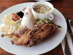 -Pundi Pundi Restaurant