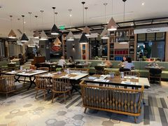 -港丽餐厅(龙之梦长宁店)