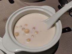 杏汁鸡头米-荣轩(新荣记环球金融中心店)