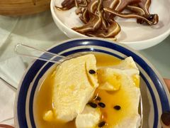-老鼎万春卤菜(五代传承创始老店)