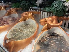 -釜御山海鲜烤肉火锅自助(新城市中心店)