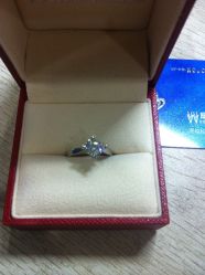 -威德钻石-克拉钻大本营(南京东路店)