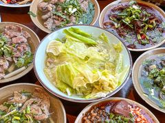 -谢老五跷脚牛肉·非遗传承店