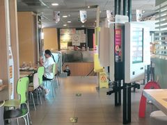 -麦当劳(百荣世贸商城店)
