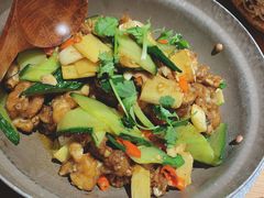 坛子菜炒牛蛙-吃饭皇帝大(合生汇店)