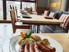 小牛肉肠-LENBACH兰巴赫西餐啤酒坊(大连东港店)