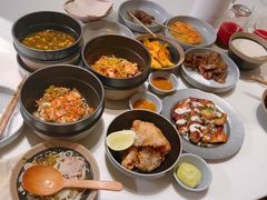 小锅米线-胡麻(静安嘉里店)