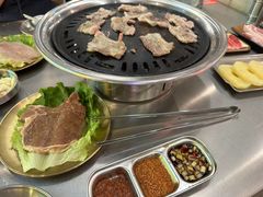 -灶边炉台·东北融合烤肉(南山店)