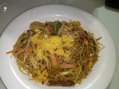 -新大咀港式茶餐厅(宝山万达店)
