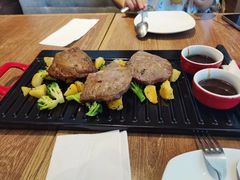 -必胜客(城西银泰店)