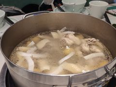 原味椰子文昌鸡-探窝·竹笙椰子鸡(杨箕店)