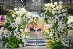 -漾·YOUNG高端派对策划·宝宝宴·求婚·生日·公司庆典布置上海站