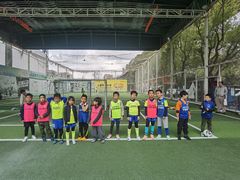 -飞梦少儿足球培训(塘桥校区)