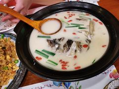 奶汤鱼头（半个）-馬蘭花開(车站大道店)