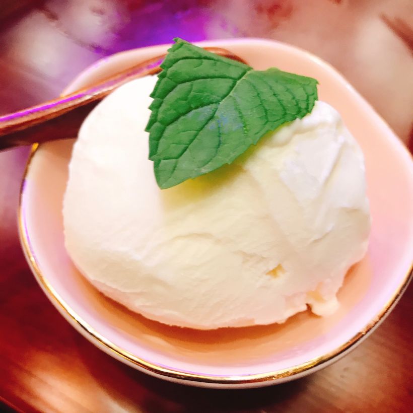 「日式豆乳冰淇淋」 奶味浓郁,甜而不腻 入口绵柔,细腻爽口 真的是