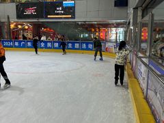 -正佳冰河湾真冰滑冰场
